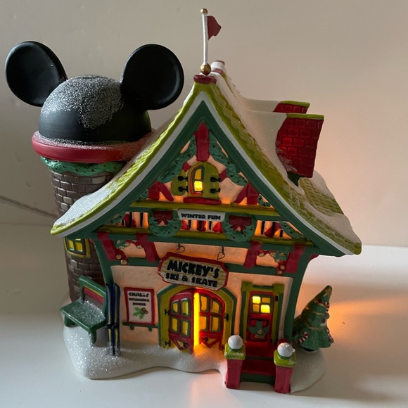 Disney Other - ✨ Disney Department 56 – Mickey’s Christmas Village “Mickey’s Ski & Skate” ⛷️⛸️